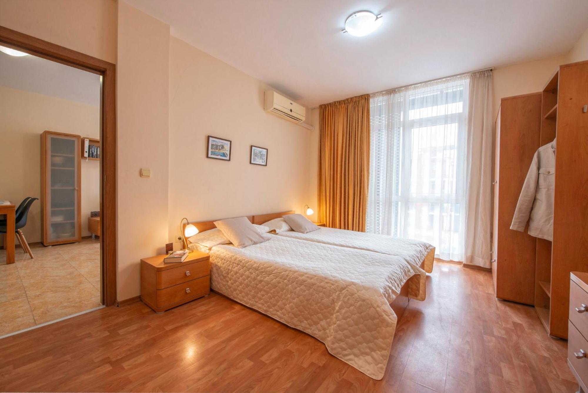 Elit 4 Apartments Солнечный берег Экстерьер фото